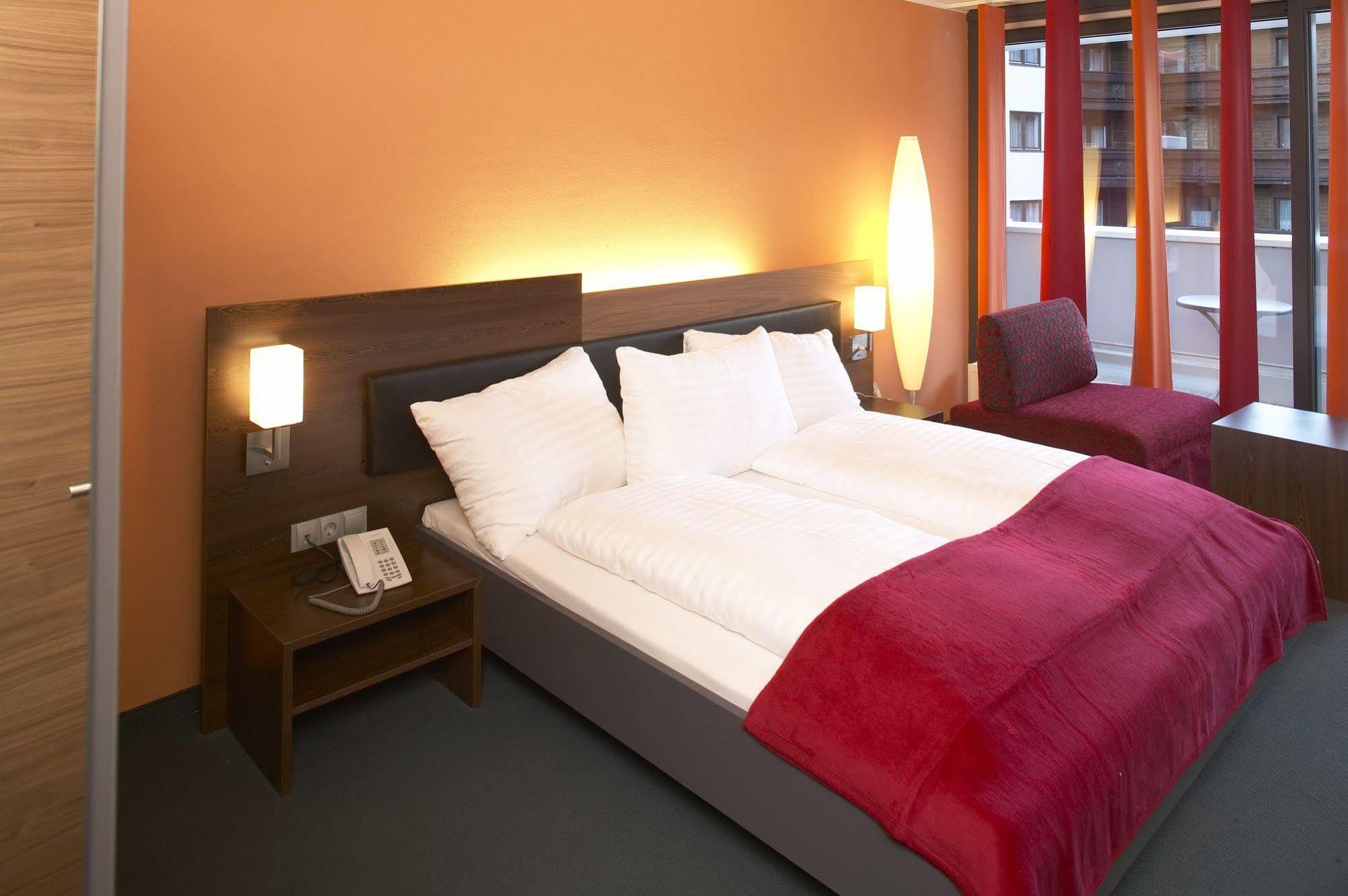 Josl Mountain Lounging Hotel - Adults Only! 奥伯古格尔 外观 照片